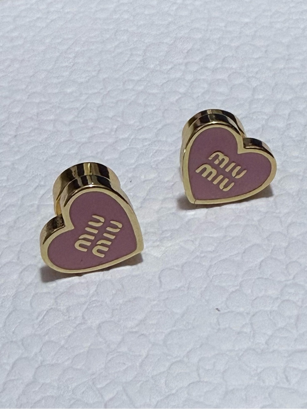 [MIU] NEW Gold-Trim Pink Heart Logo Stud Earrings